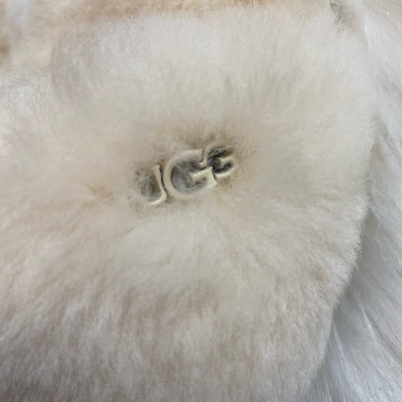 UGG Fluff Slide II Sheepskin Slipper Natural cream Size US 8 EU 39 New - Picture 5 of 5